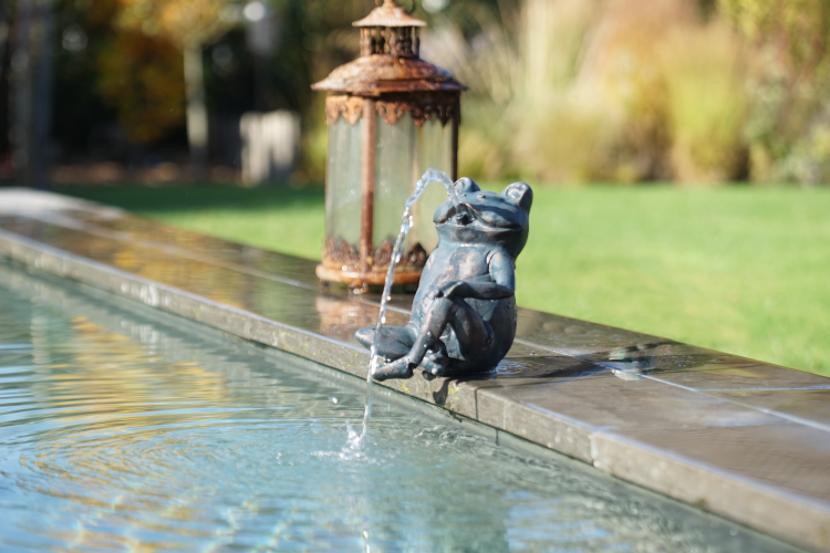 Fauna Fountain Spuitfiguur Kikker groot